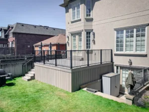 installer patio balcon pieux visses